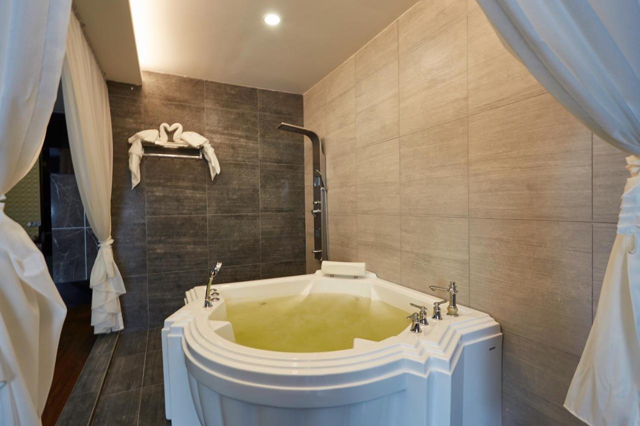 Dream Luxury Hotel Muar Zewnętrze zdjęcie