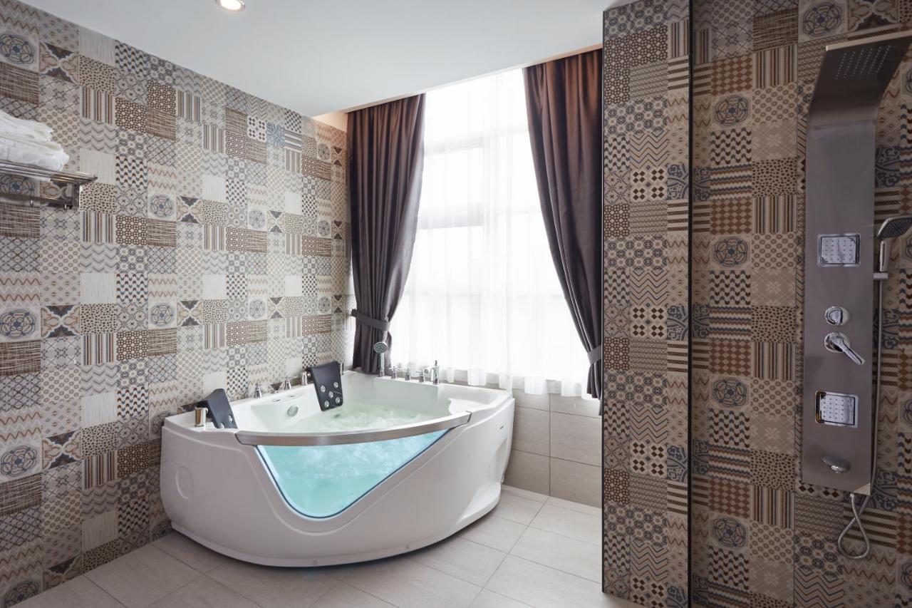 Dream Luxury Hotel Muar Zewnętrze zdjęcie