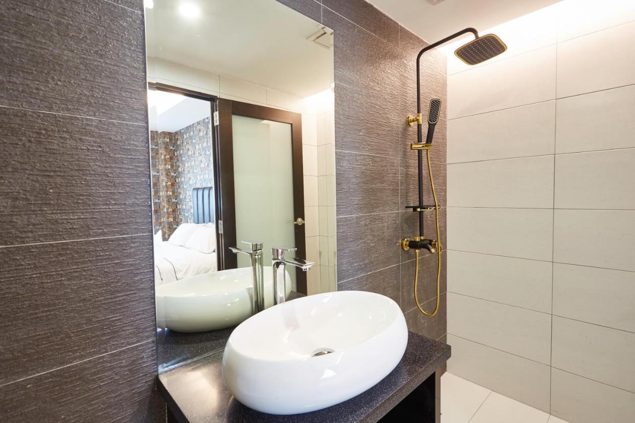 Dream Luxury Hotel Muar Zewnętrze zdjęcie